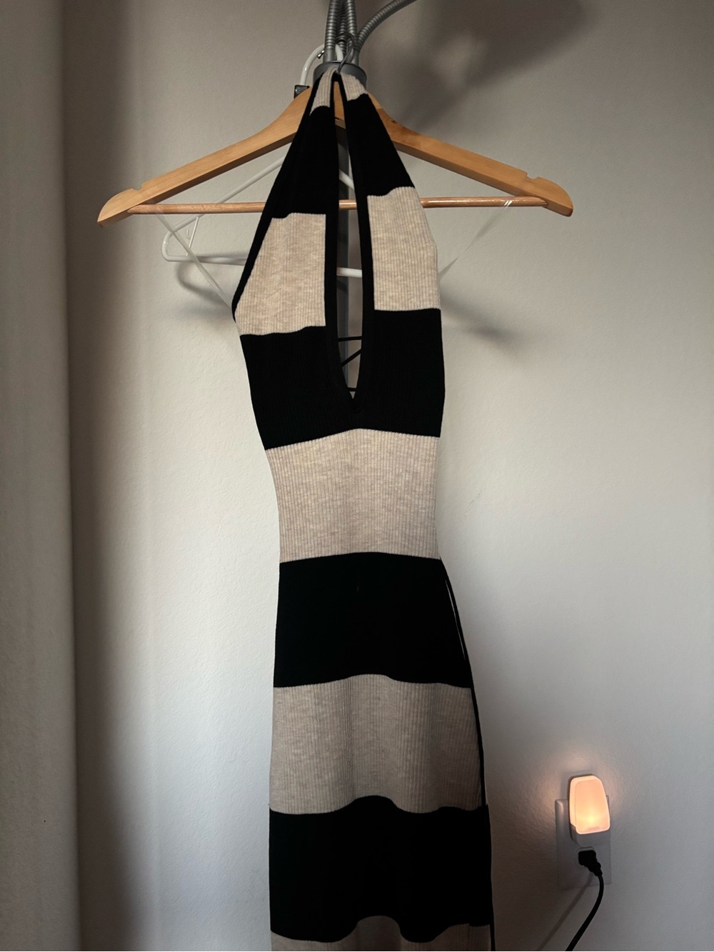 Bodycon striped maxi dress